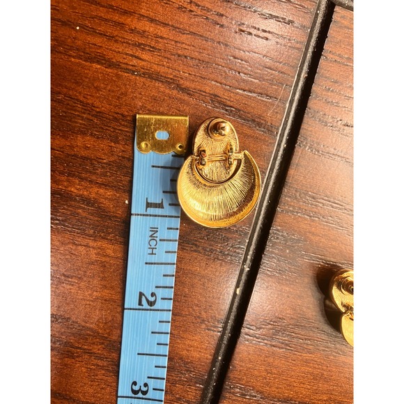 Petite Red and Gold-Tone Doorknocker 1 1/8 Inch Earrings! - Picture 6 of 6